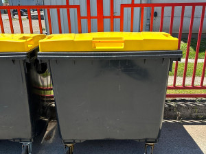 KONTEJNER ZA OTPAD SMEĆE 1,1 m3 1100 l