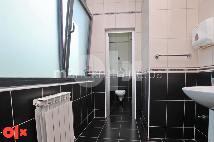m2: Stup / Poslovni objekat / 1500m2 7