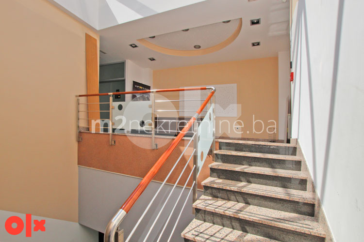 m2: Stup / Poslovni objekat / 1500m2 10