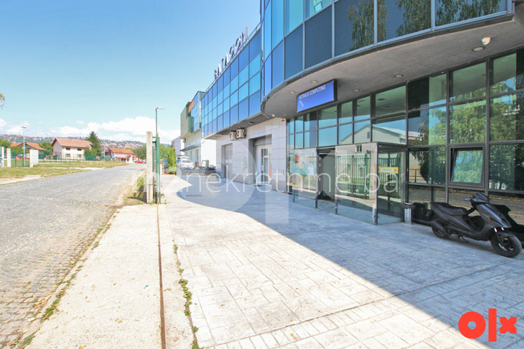 m2: Stup / Poslovni objekat / 1500m2 13