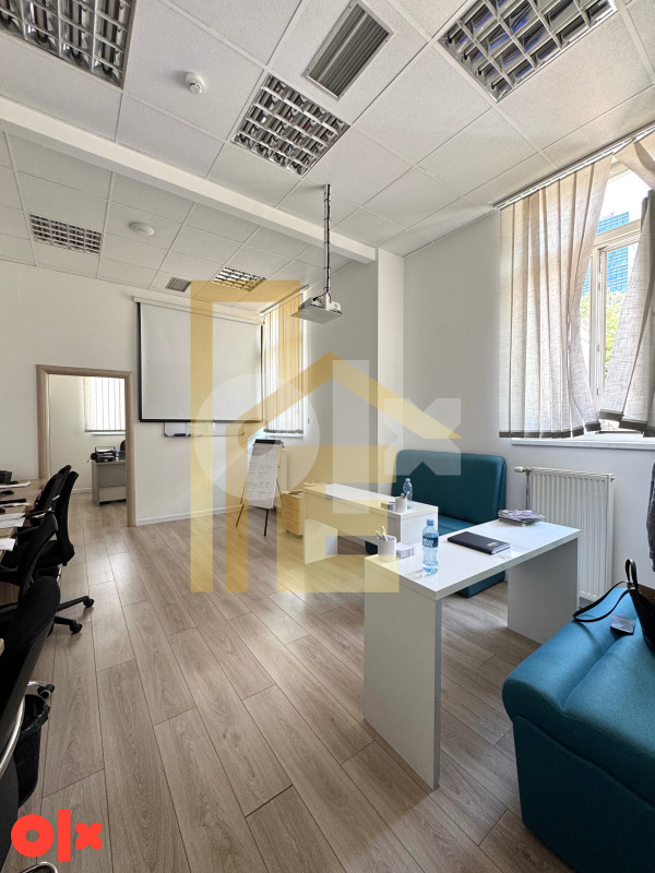 Iznajmljujemo reprezentativan poslovni objekat, Nova Varoš 2