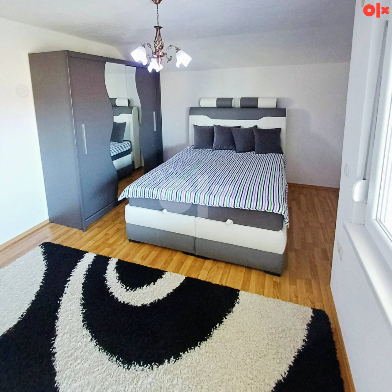 Kuća 200m2 + plac 4 dunuma, useljiva, 7min od centra Prijedor 3