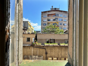 Četverosoban stan u Vrazovoj ulici, Marijin Dvor, Centar