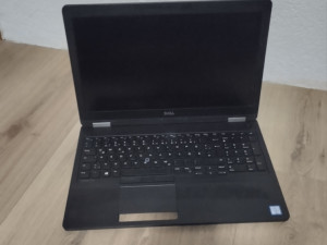 Laptop Dell Latitude E5570