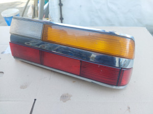 stop svjetlo stopka Bmw E28 desna desno 2kom