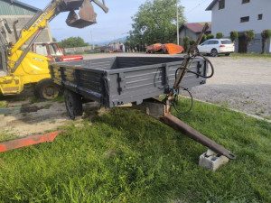 Traktorska prikolica kiperka IMT