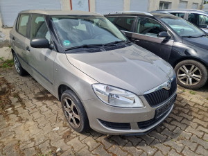 Desni far Fabia 2013