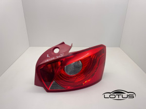 Desna štoplampa Seat IBIZA 4V 2009-2012