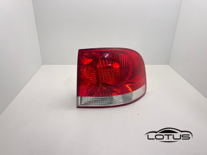 Desna štoplampa VW TOUAREG 2002-2007