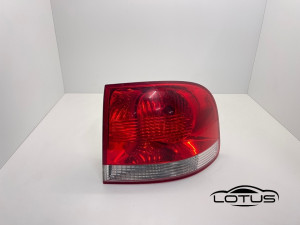 Desna štoplampa VW TOUAREG 2002-2007