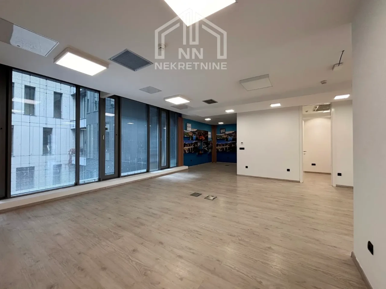 NN Nekretnine - Kancelarijski prostor 124m2 - Importanne 2