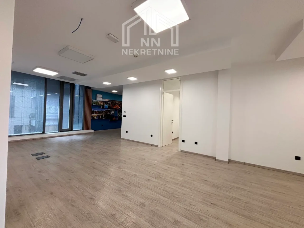 NN Nekretnine - Kancelarijski prostor 124m2 - Importanne 3