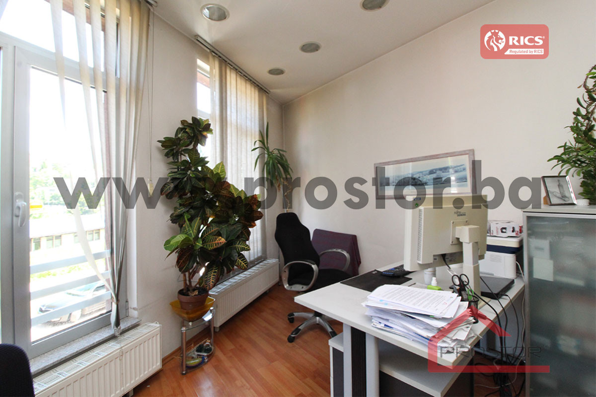 PROSTOR prodaje: Kancelarijski prostor, 142m2, Velešići 6