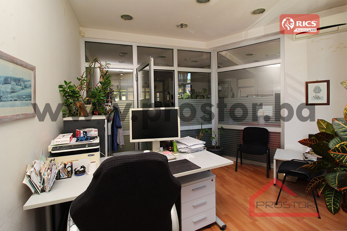 PROSTOR prodaje: Kancelarijski prostor, 142m2, Velešići 7