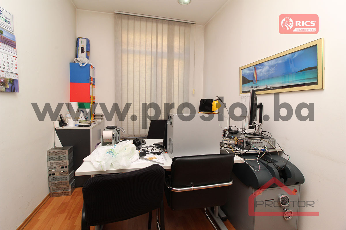 PROSTOR prodaje: Kancelarijski prostor, 142m2, Velešići 9
