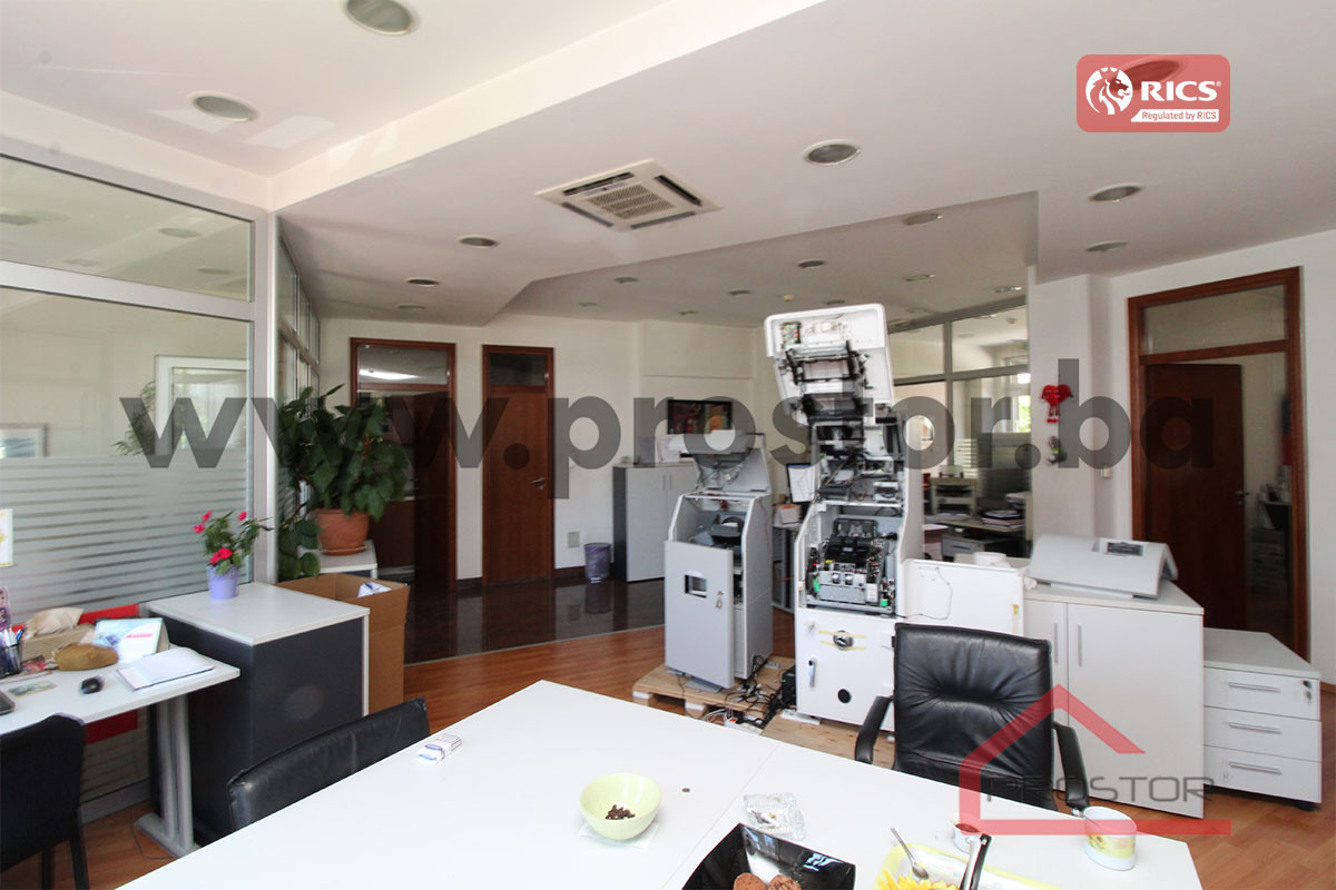 PROSTOR prodaje: Kancelarijski prostor, 142m2, Velešići 13