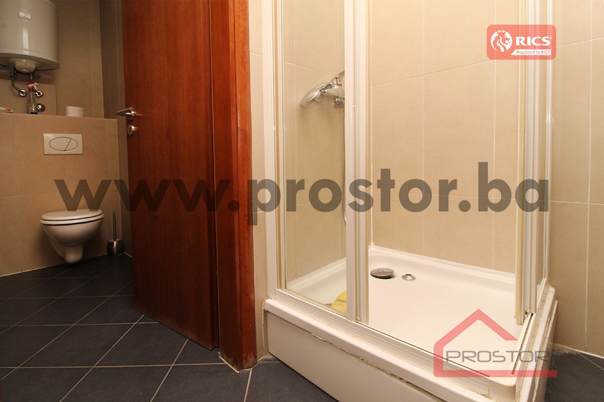 PROSTOR prodaje: Kancelarijski prostor, 142m2, Velešići 17