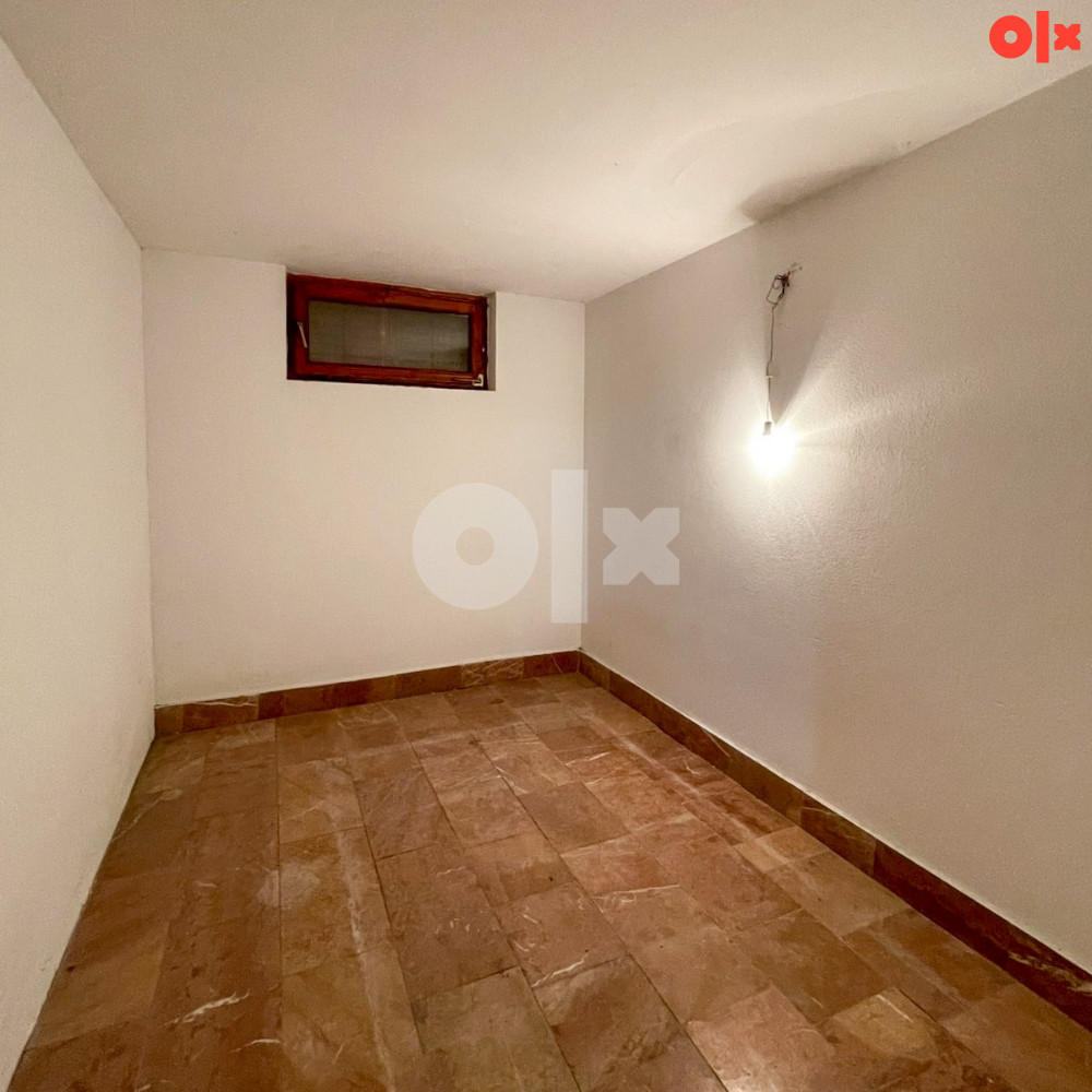 Poslovni prostor 180m2 Gradiška 3