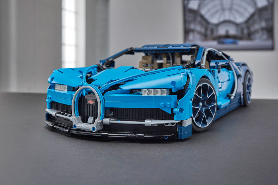 Bugatti Chiron Lego set