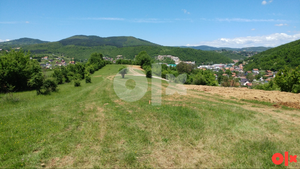 Prodaja parcele sa urbanističkom dozvolom