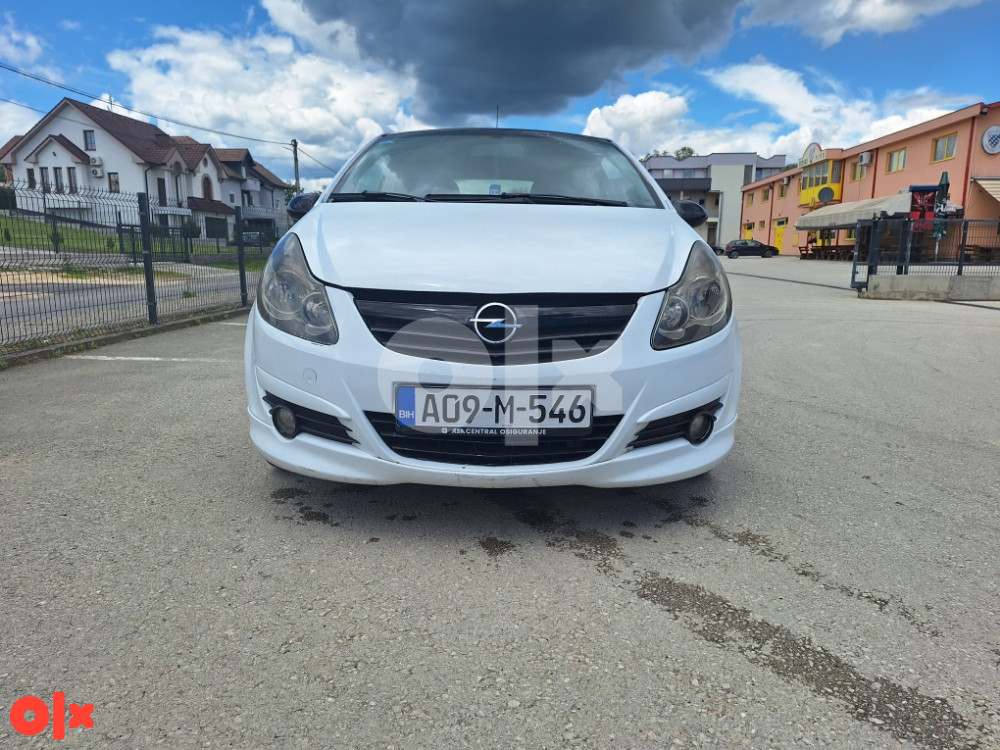 Opel Corsa 1.4 OPC Line