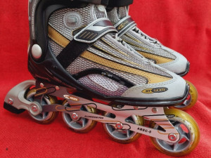 ROLE ROSLE ROLERI HY SKATE Element  41-42