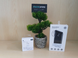 PUNJAC IPHONE 20W ORIGINAL/POWER BANK AKCIJA