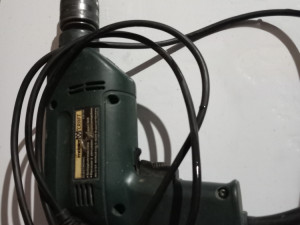 Bušilica 220v