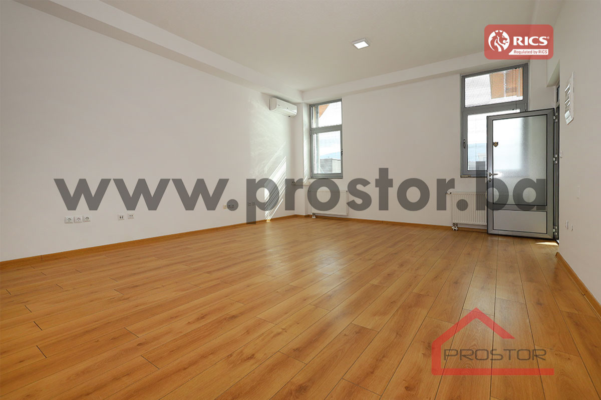 PROSTOR izdaje: Poslovni prostori, 45m2-1500m2, Stup 9