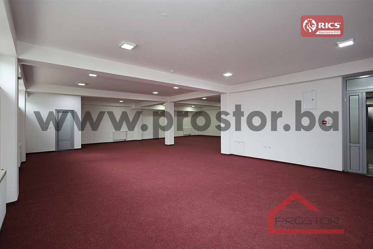 PROSTOR izdaje: Poslovni prostori, 45m2-1500m2, Stup 13