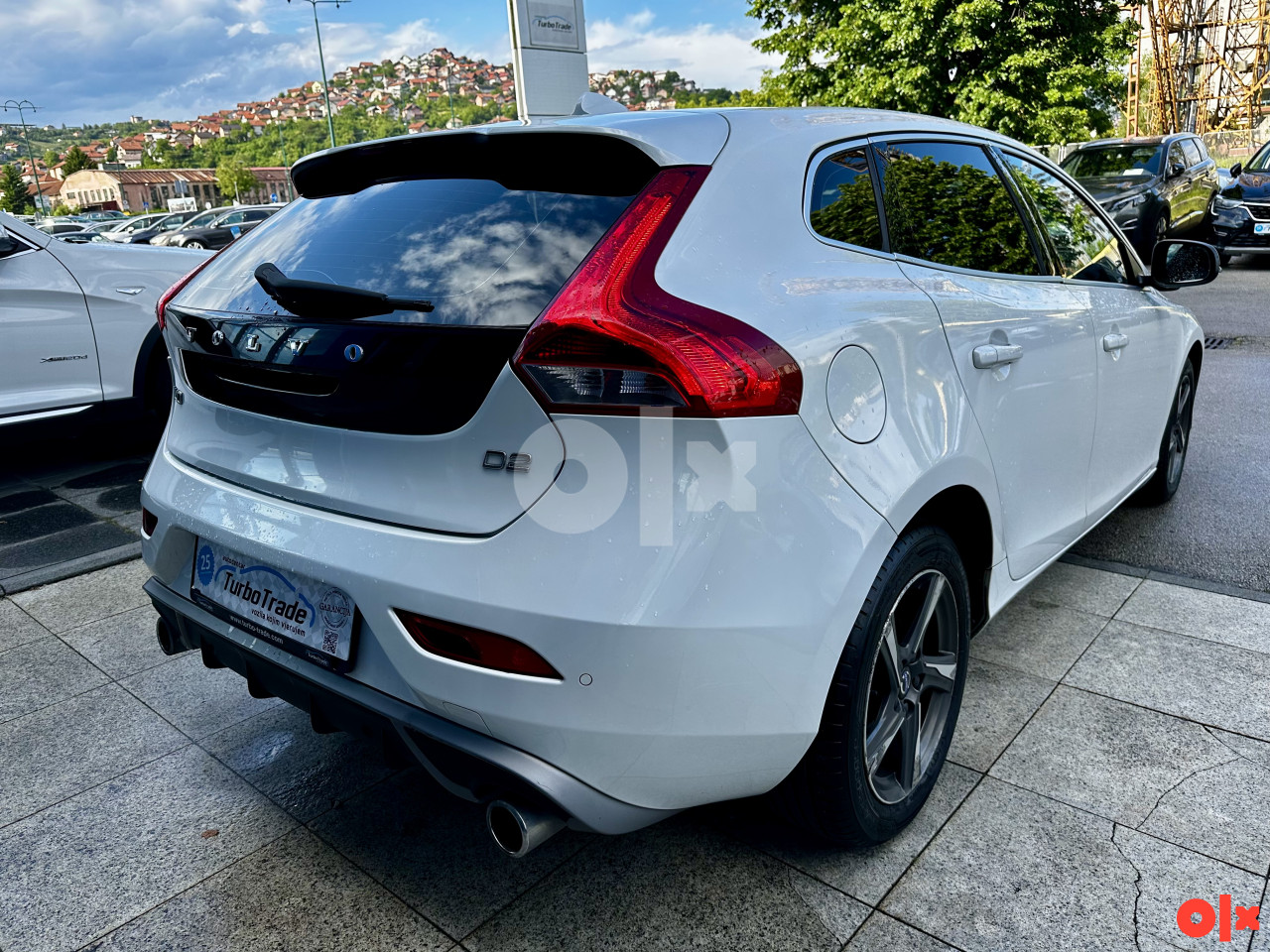 VOLVO V40 D2 R-DESIGN
