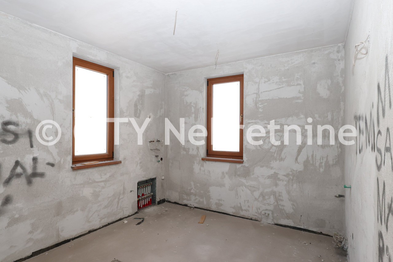 Kuća i dvorište - Novo Sarajevo - Hrasno brdo - 266 m2 21