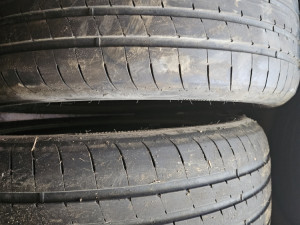 235/55 R19