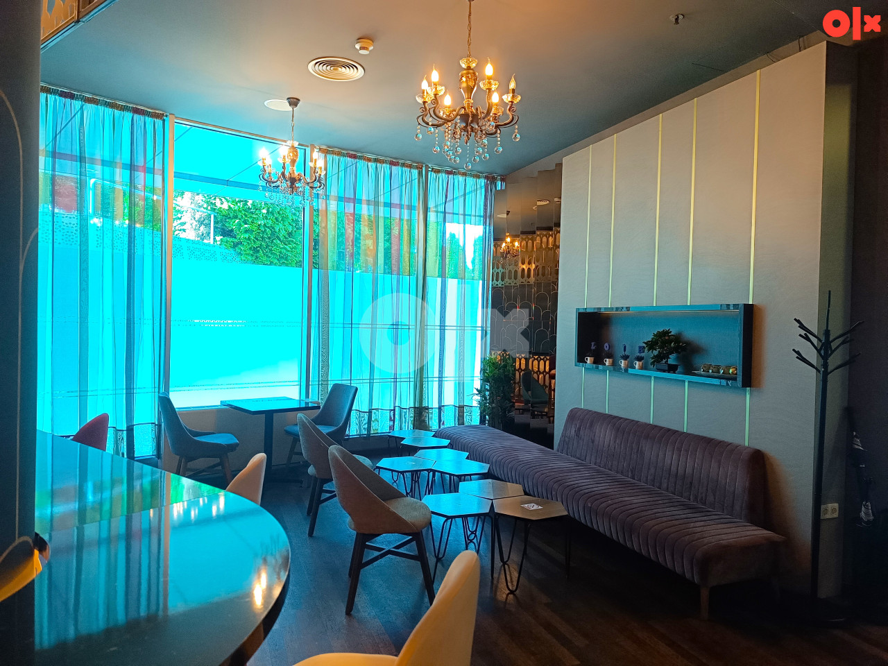 Namješten caffe bar 86m2 Centar 5