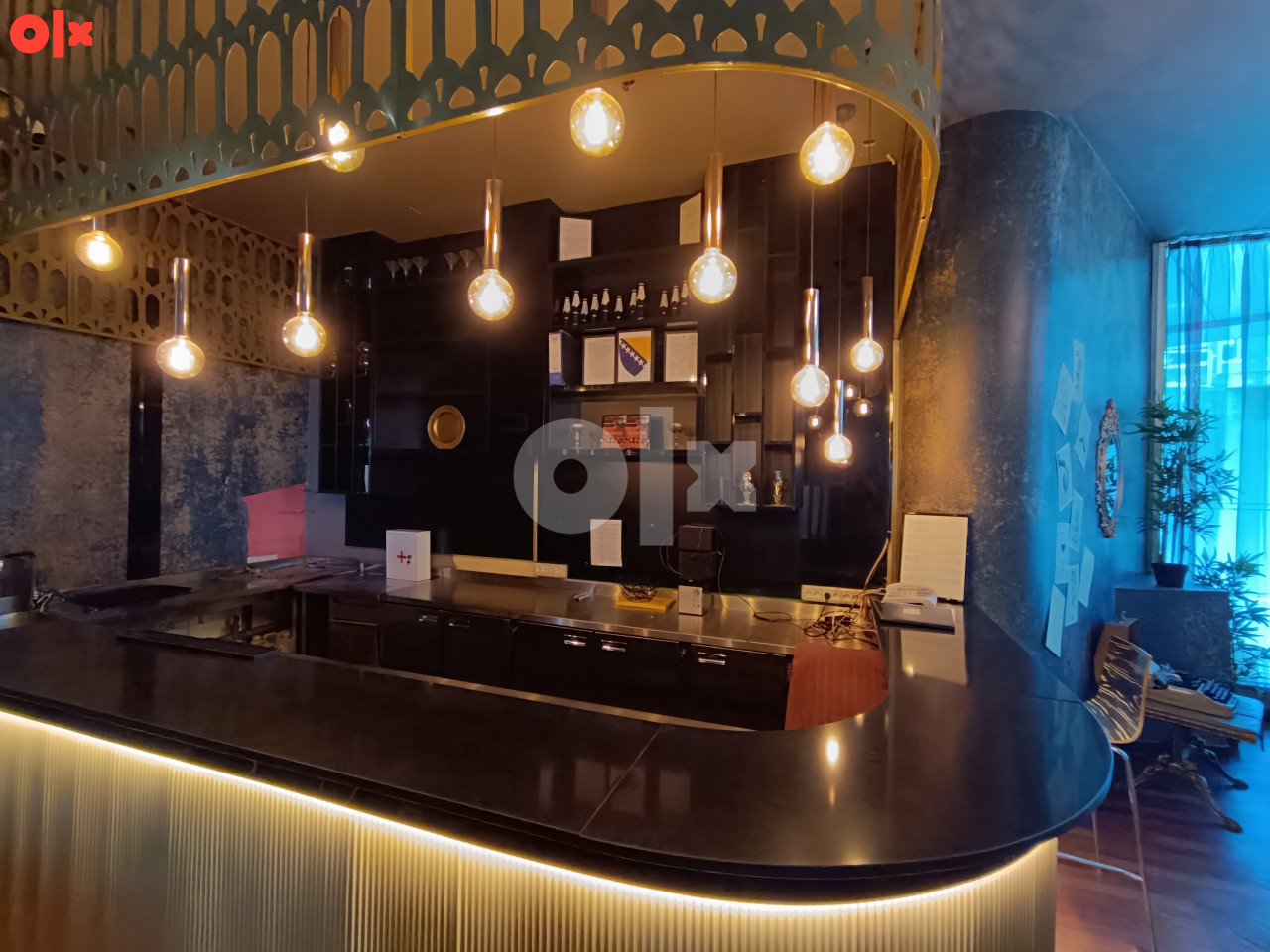 Namješten caffe bar 86m2 Centar 7