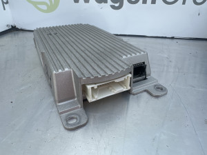 Pojacalo modul buletotth BMW F10 (fotografija 3)