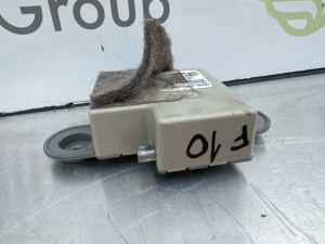 GPS antena pojacivac BMW F10