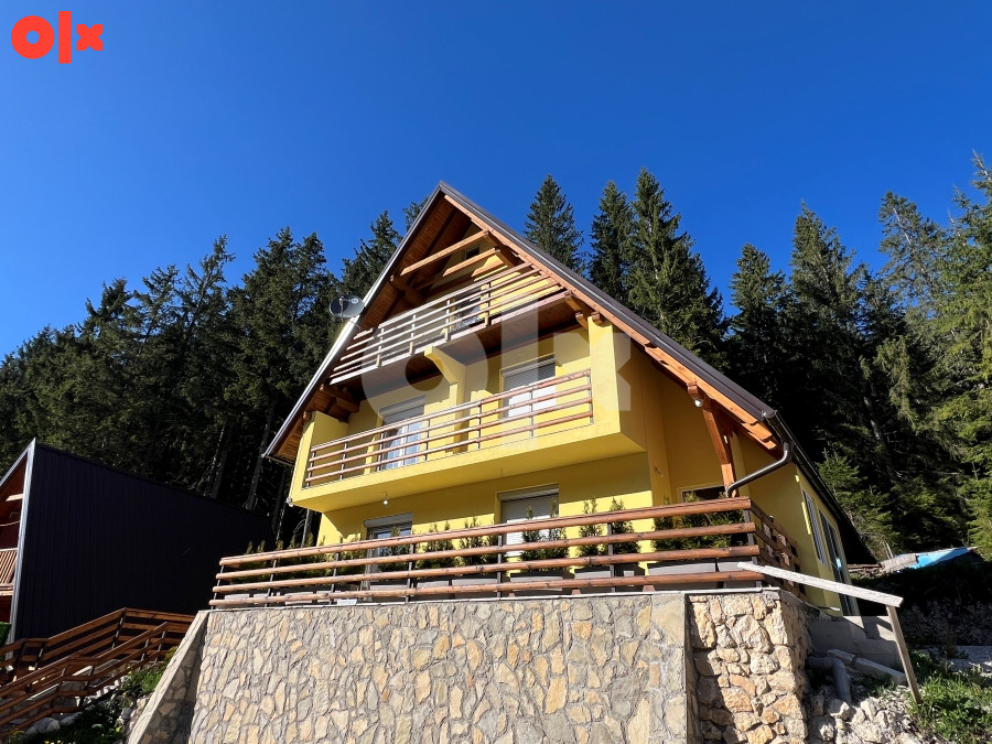 Objekat sa četiri apartmana, Vlašić