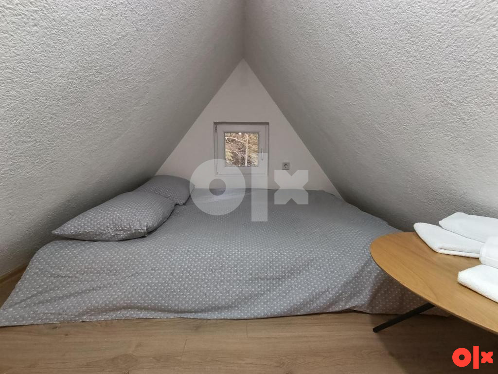 Objekat sa četiri apartmana, Vlašić 7