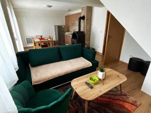 Objekat sa četiri apartmana, Vlašić photo 4
