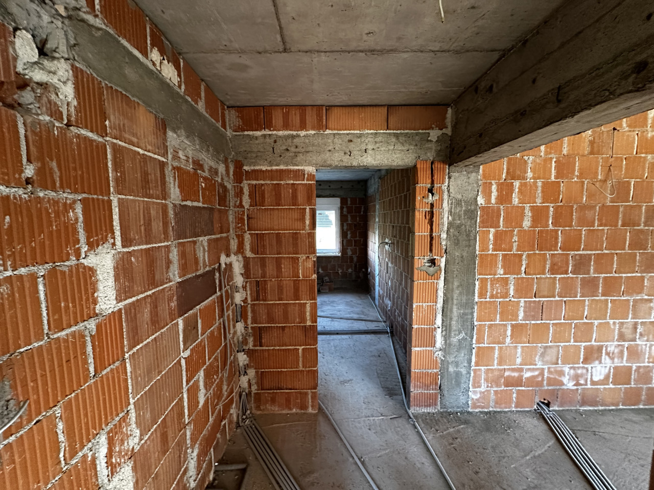 Kuća u Laktašima - duplex - cca 250 m2 16