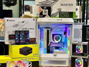 PC GAMING Intel i9 285K INNO3D RTX 5090 X3 OC 32GB 128GB RAM