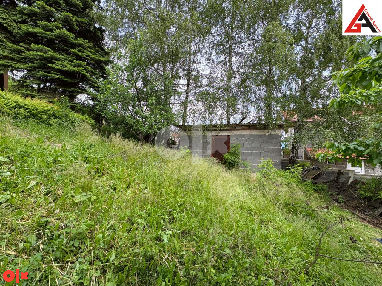 Kuća 80 m2 i 1130 m2 okućnice - Zenica 9