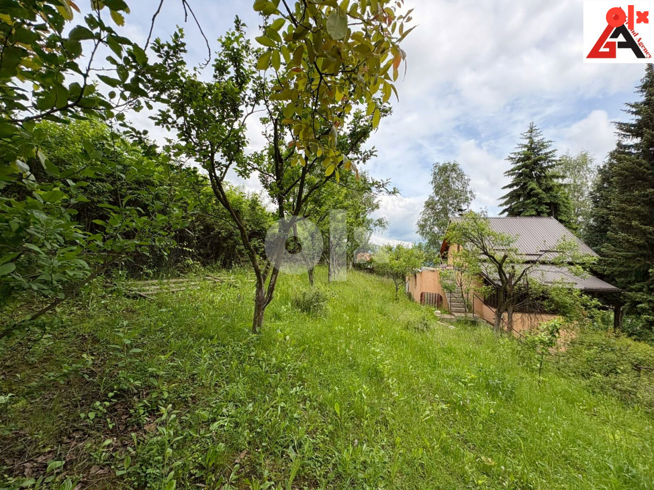 Kuća 80 m2 i 1130 m2 okućnice - Zenica 15