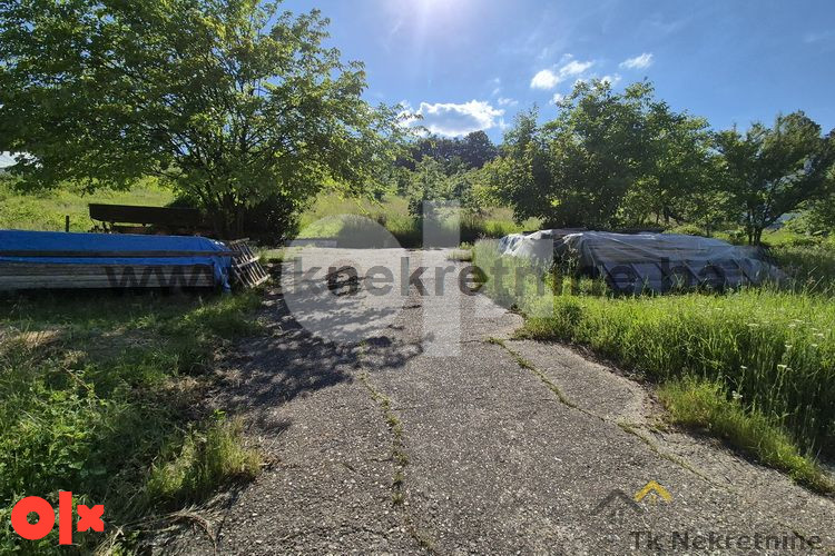 ČELIĆ - POŽARIKA - Kuća na parceli površine 9960 m2
