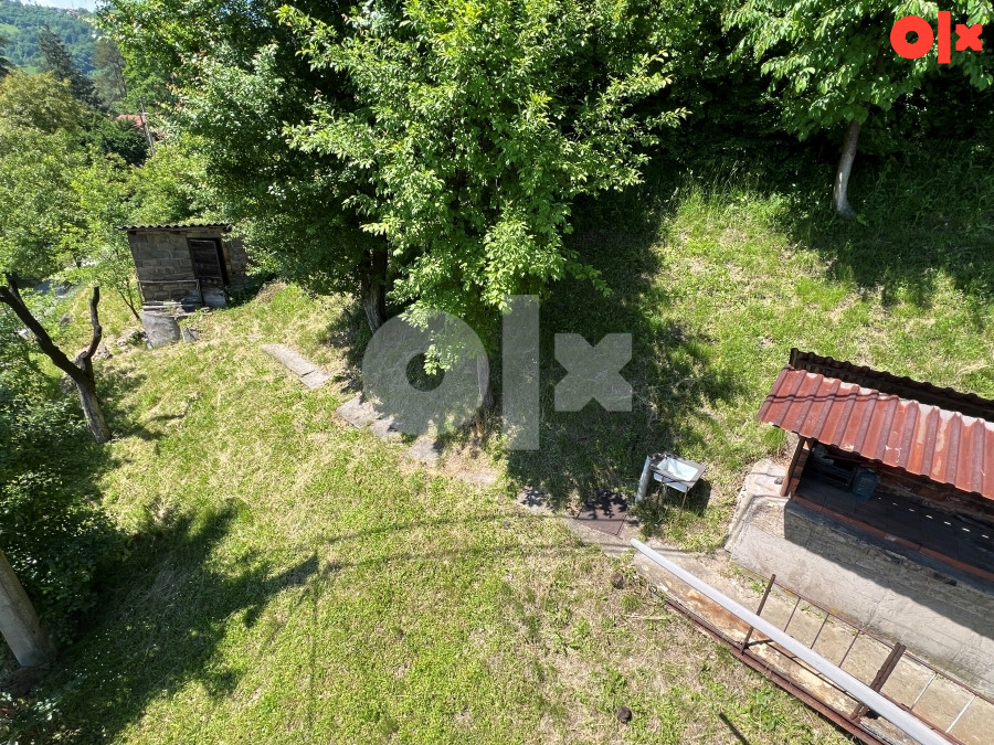 Kuća sa zemljištem, Ivana Cankara, Zenica 10