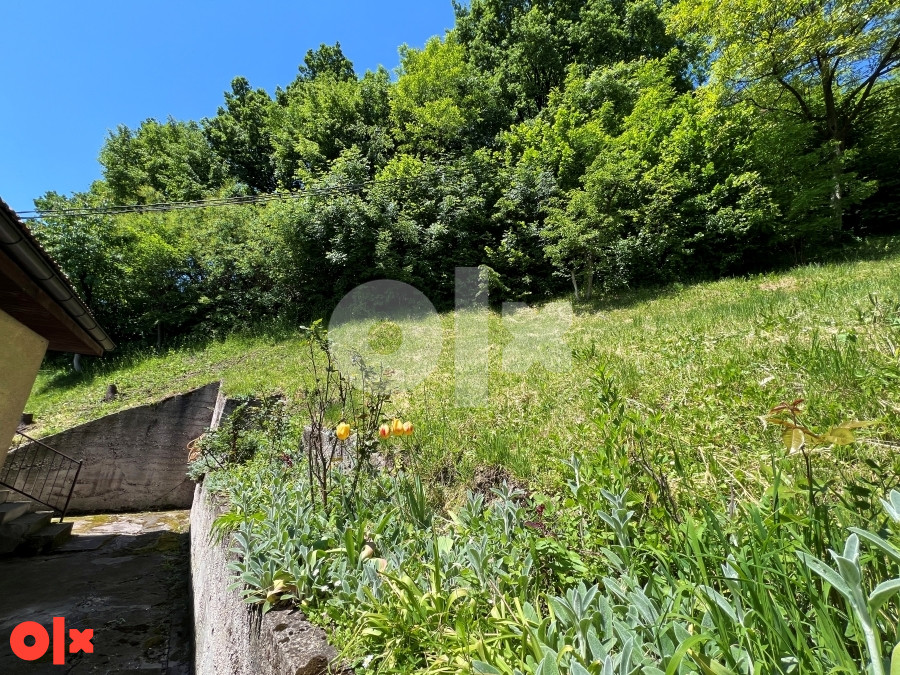 Kuća sa zemljištem, Ivana Cankara, Zenica 14