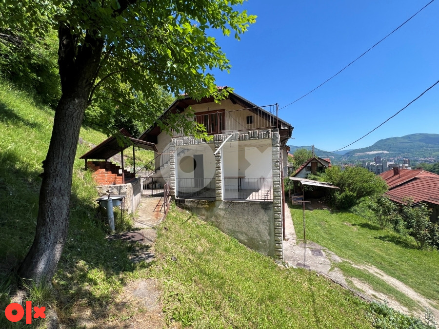Kuća sa zemljištem, Ivana Cankara, Zenica 18