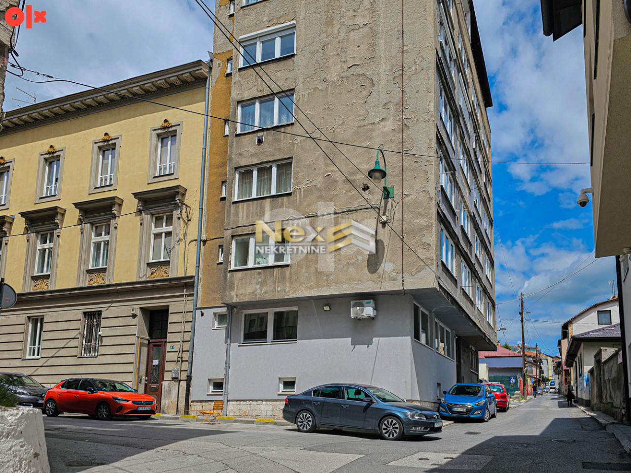 Dvoetažni stan sa saunom Pehlivanuša/Centar 67m2 24