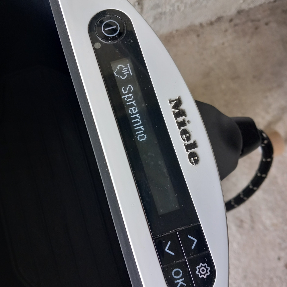 Extra pegla na paru sistem za parno peglanje MIELE B 33-12 CH